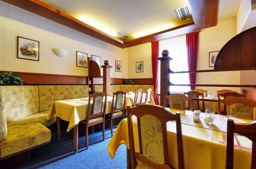 Hotel Filipinum Jablonné nad Orlicí Kültér fotó