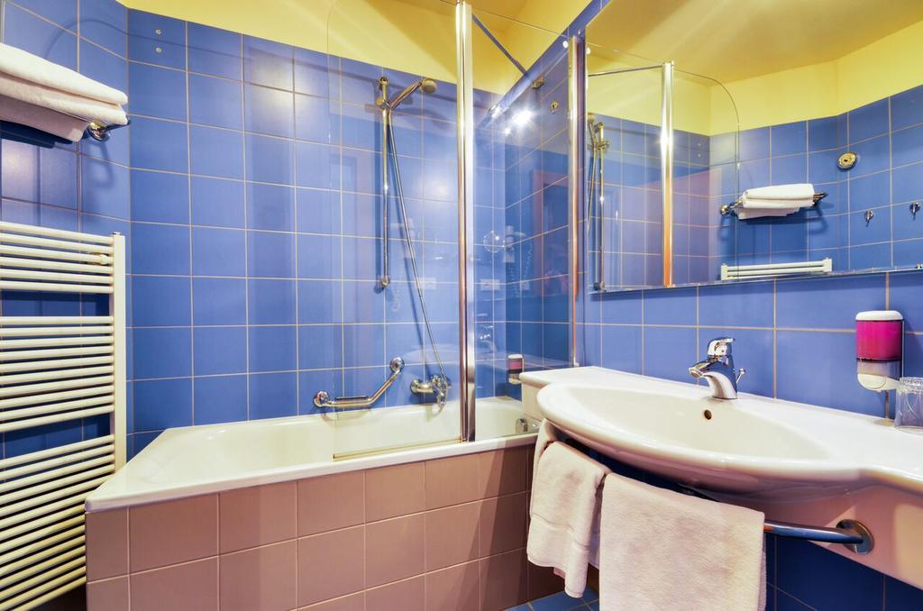 Hotel Filipinum Jablonné nad Orlicí Szoba fotó