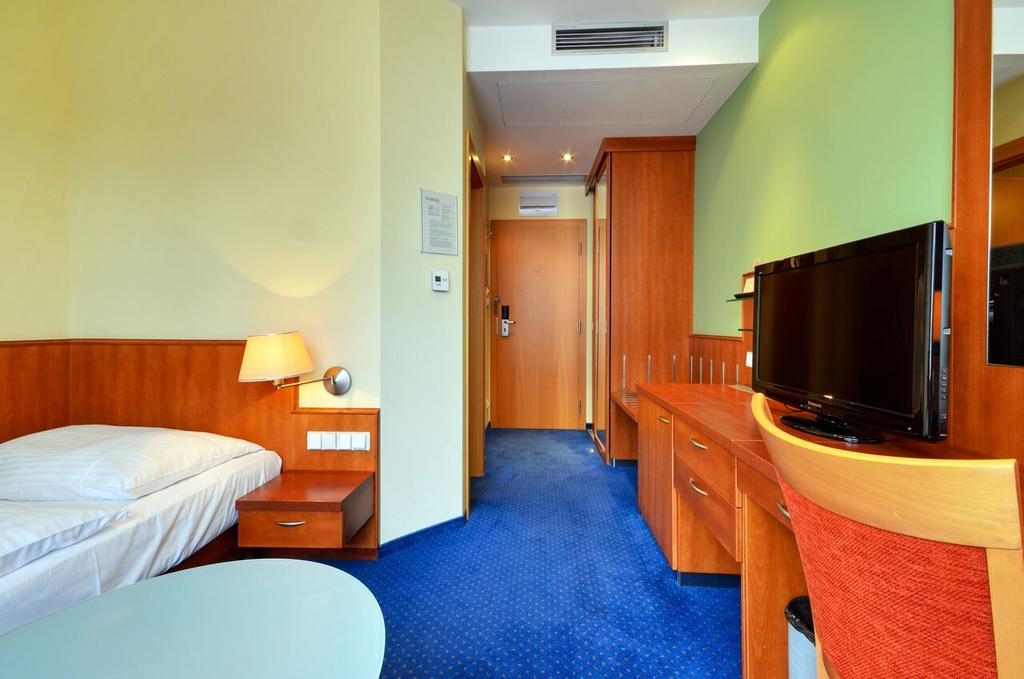 Hotel Filipinum Jablonné nad Orlicí Szoba fotó